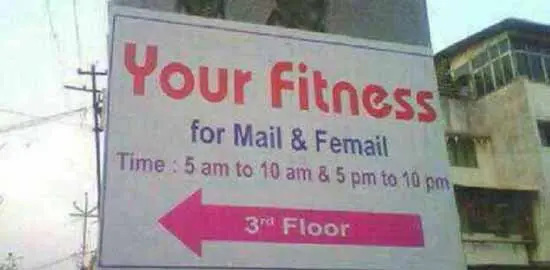 Spanduk ditulis menggunakan bahasa Inggris lucu di tempat fitness