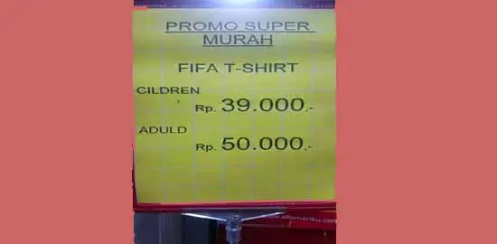 Tulisan lucu dalam spanduk / banner bahasa inggris sehingga ingin ngakak membacanya