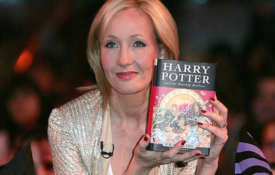 Contoh Descriptive Text about Someone Seorang Penulis Hebat & Sukses J.K.Rowling