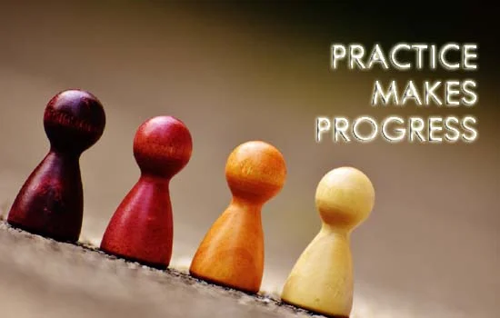 Praktek Membuat Kalimat Simple Present Tense